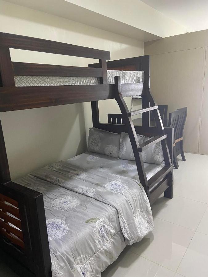 Taal Lake View Wind Residences By Smco Tagaytay City Bagian luar foto