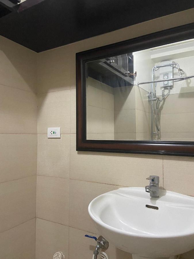 Taal Lake View Wind Residences By Smco Tagaytay City Bagian luar foto