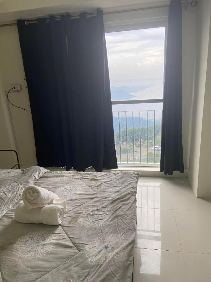 Taal Lake View Wind Residences By Smco Tagaytay City Bagian luar foto