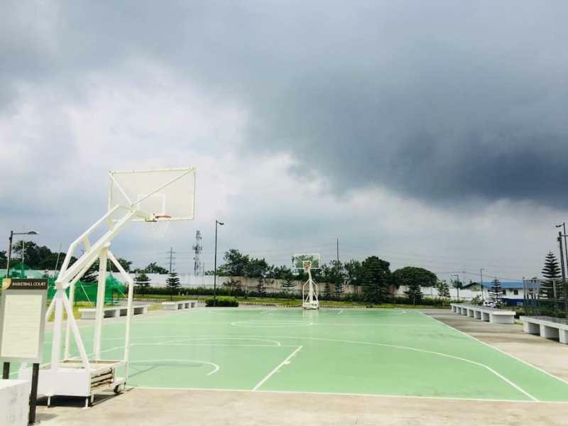 Taal Lake View Wind Residences By Smco Tagaytay City Bagian luar foto