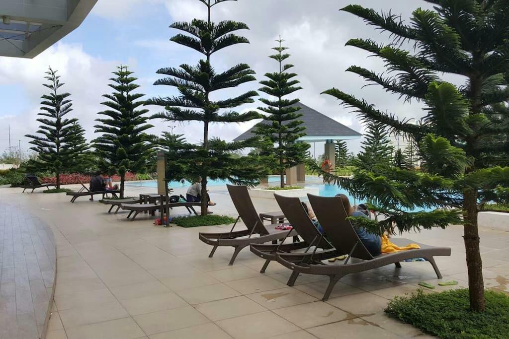 Taal Lake View Wind Residences By Smco Tagaytay City Bagian luar foto